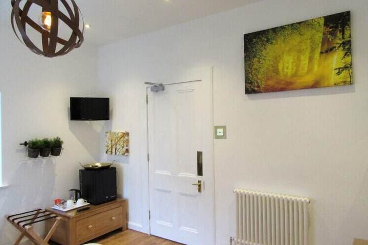 Middleton House photo 3