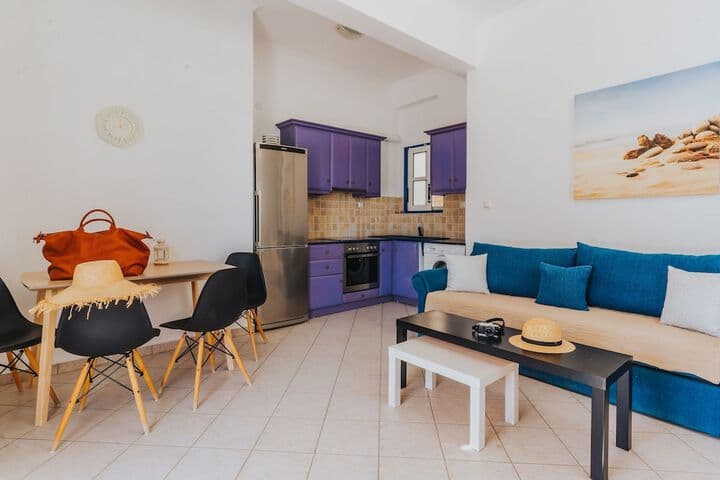 Vithos Aparthotel photo 4