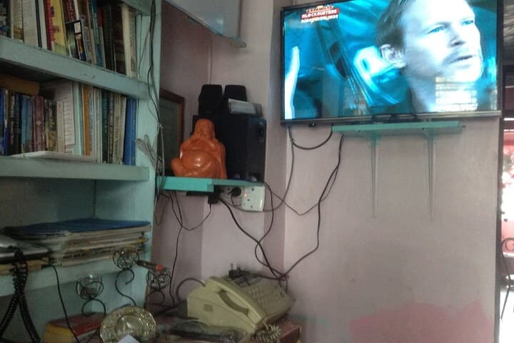 CVNB Bed & Bath Hostel photo 5
