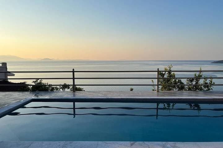 Blue Horizon Suites photo 5