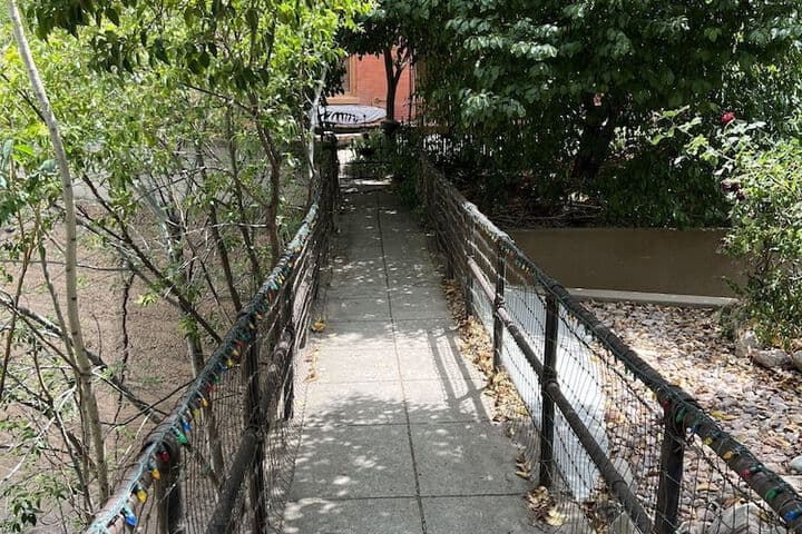The Oliver House photo 2