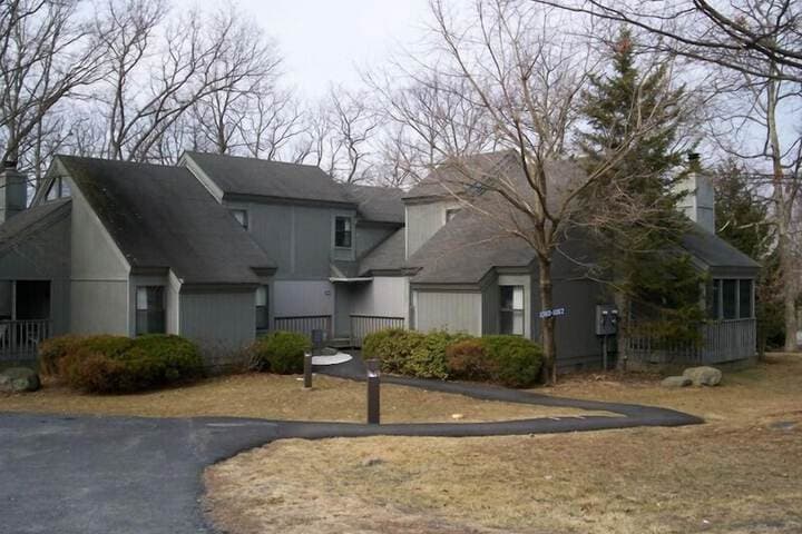 Eagle Village Resort photo 4