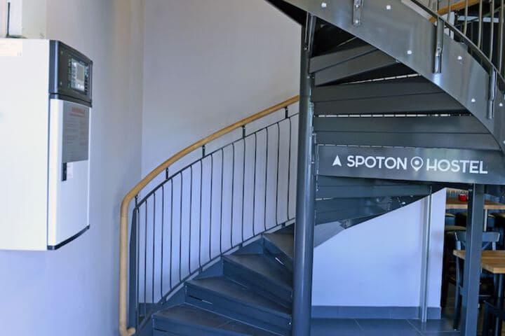 Spoton Hostel & Sportsbar photo 2