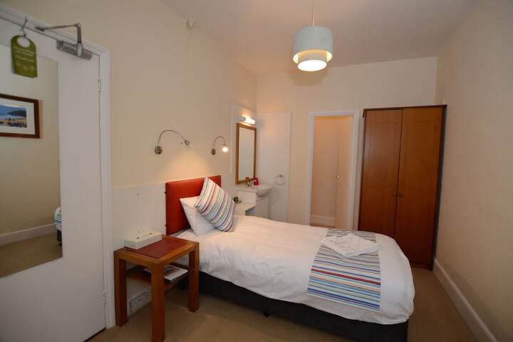 Pink Beach Guest House photo 4