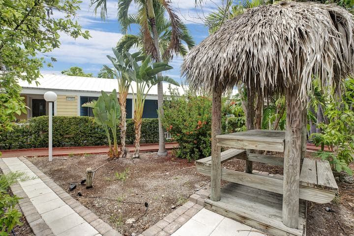 Coconut Mallory Resort&Marina by Kees Vacations photo 2