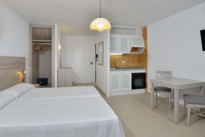 Sol Cala DOr Apartments photo 5