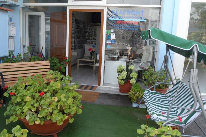 Seafront Studios & Apartments photo 4