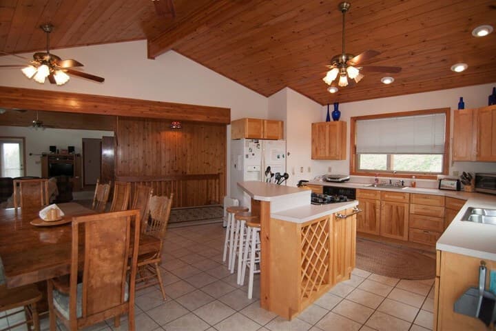Sunset House photo 1