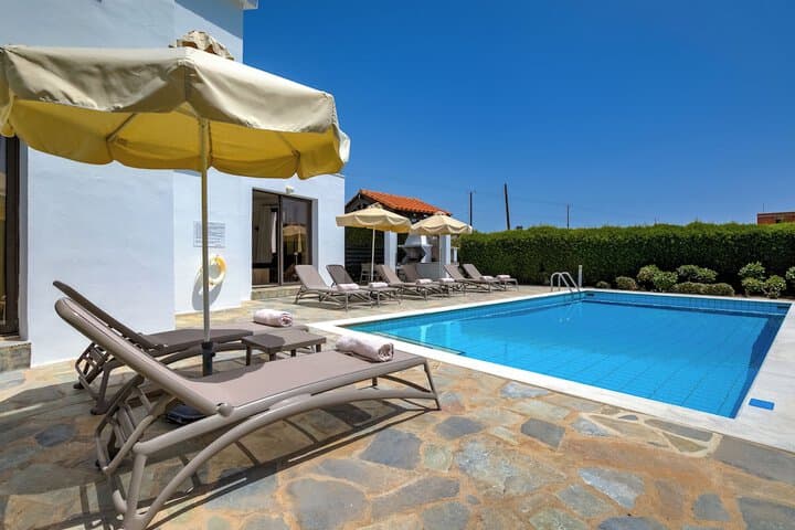 Platzia Beach Villas photo 4