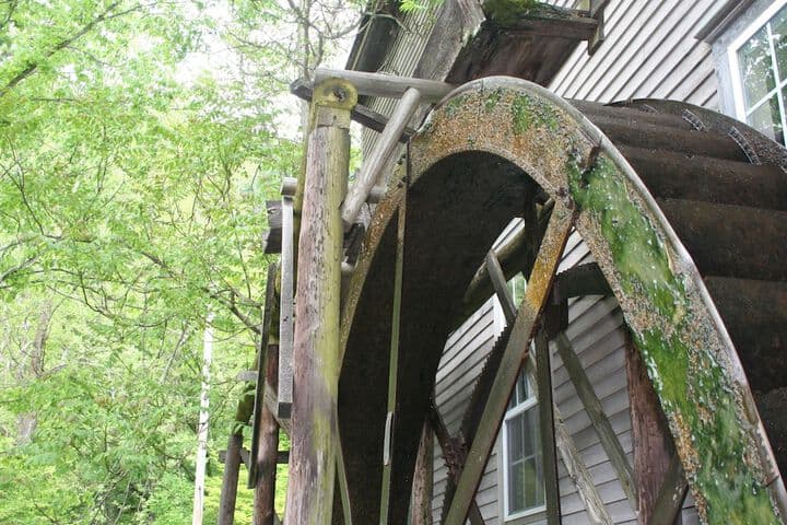 The Olde Mill Inn Bed & Breakfast photo 5