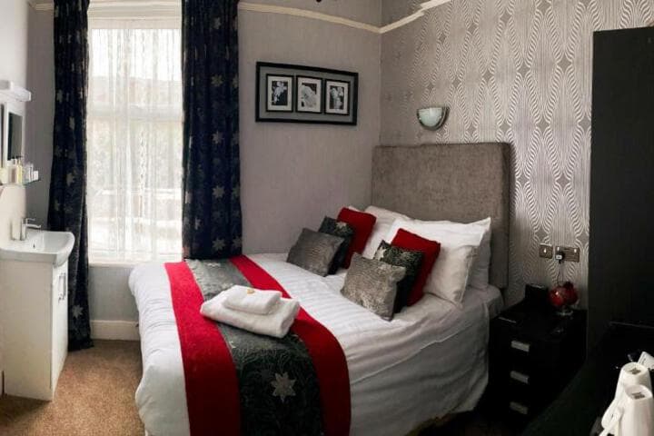 Adelphi Guest House photo 5