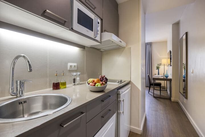 Citadines Toison dOr Brussels photo 4