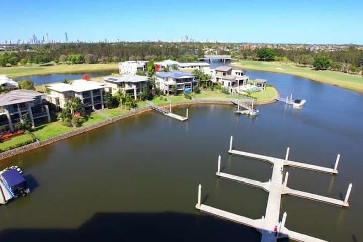 Signature Waterfront Apartments photo 5