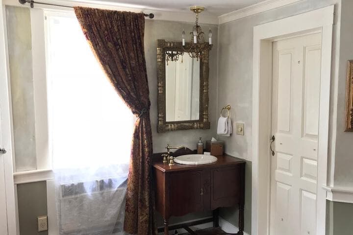 Admiral Farragut Inn photo 5