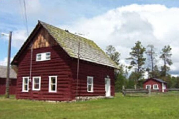 Attwood Creek Ranch photo 2