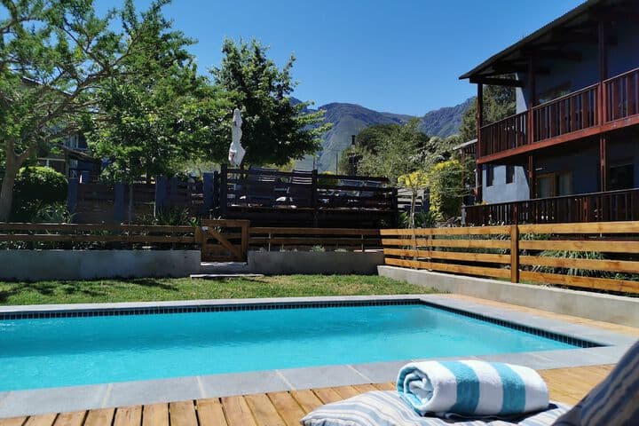 A Hilltop Country Retreat photo 4