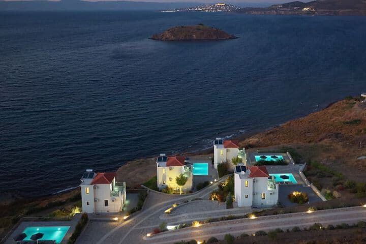 Eleia Seafront Rooms & Villas photo 3