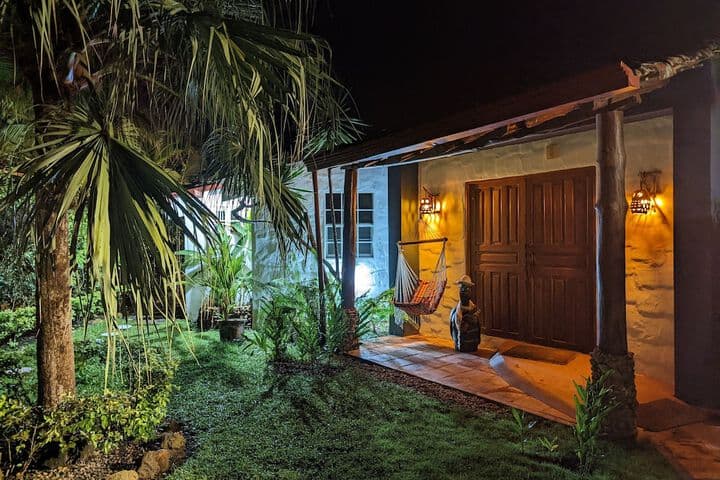 Villa Botero by Casa Mojito B&B photo 3