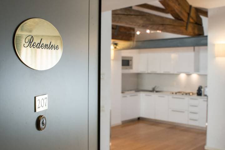 Al Redentore di Venezia Apartments photo 5