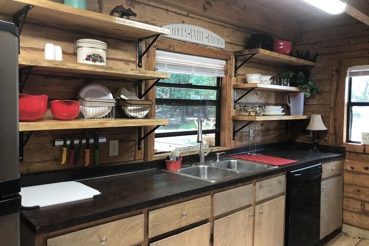 Coras Cabins photo 4