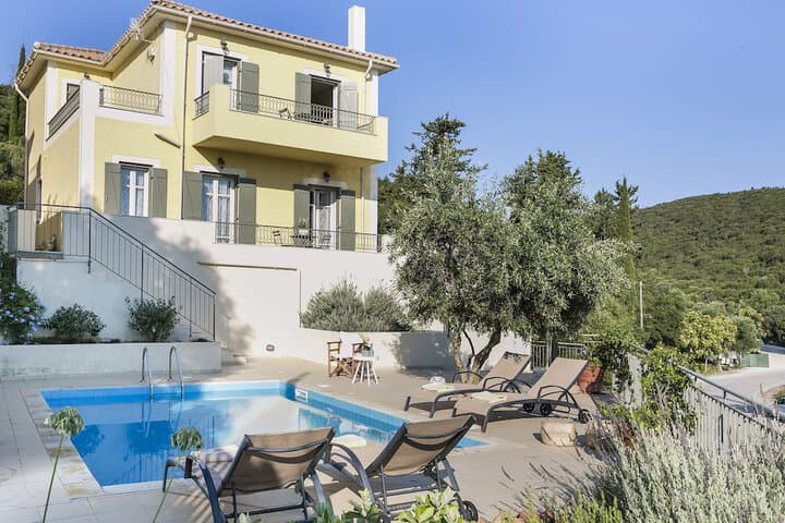 Villa Isalos photo 4