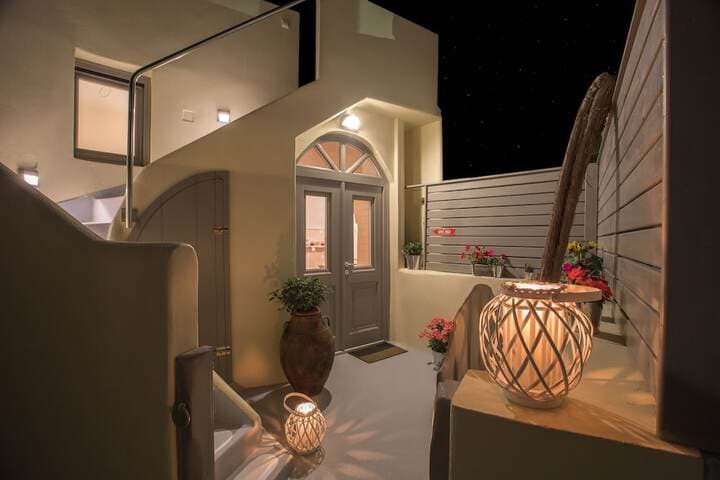 Love Nest villa photo 3