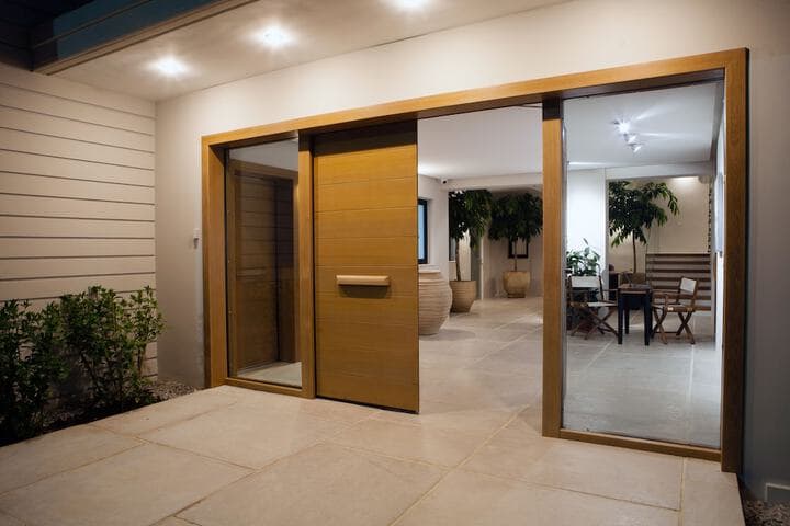 Aethrion Boutique Homes photo 2