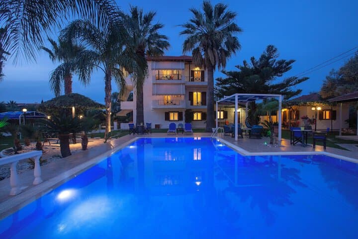 Villa Dimitris Apartments & Bungalows photo 2