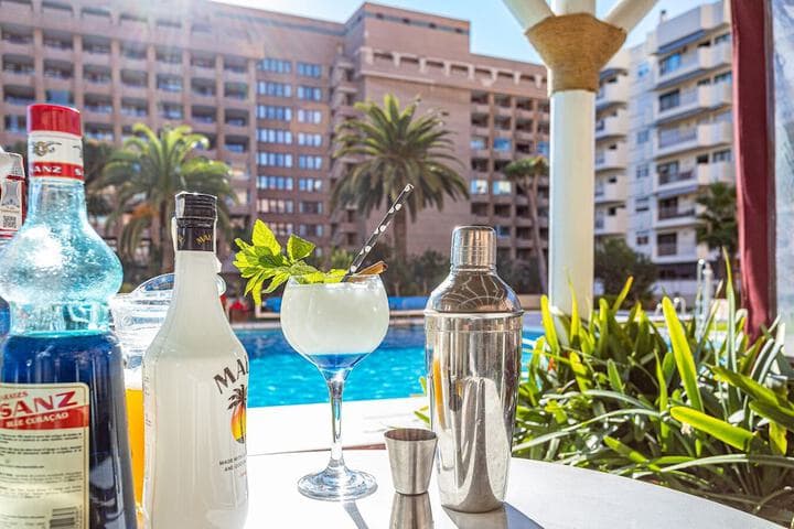 Aparthotel PYR Fuengirola photo 3