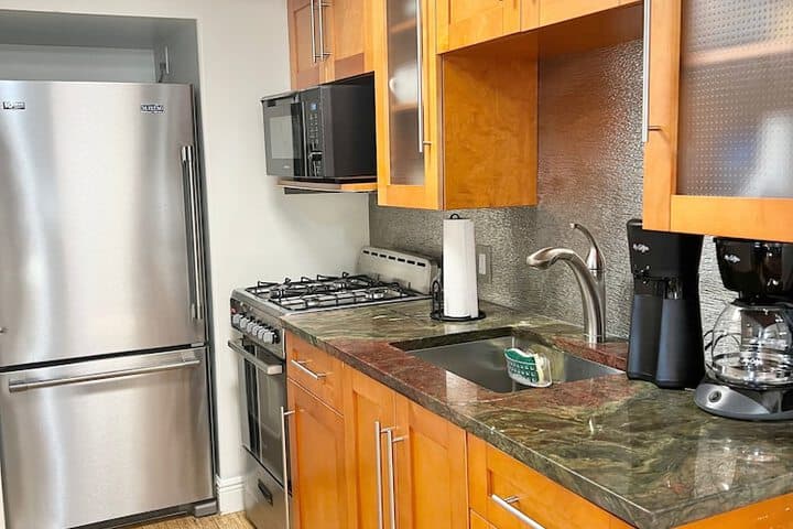 Miami Beach HomeStay photo 5