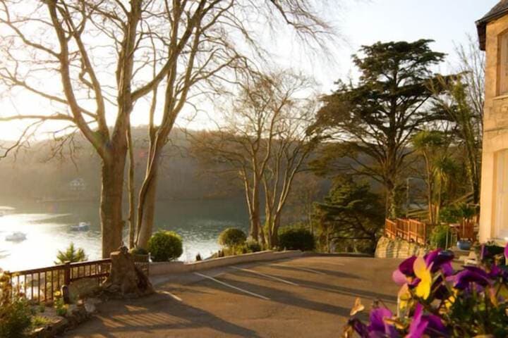Trehaven Manor photo 3