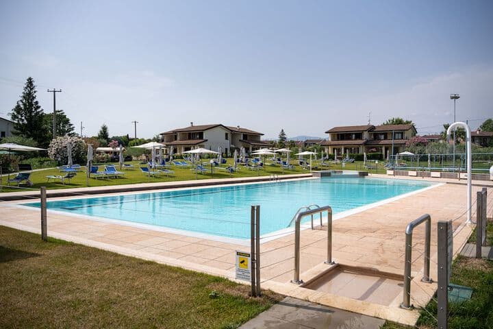 Residence Primera photo 2