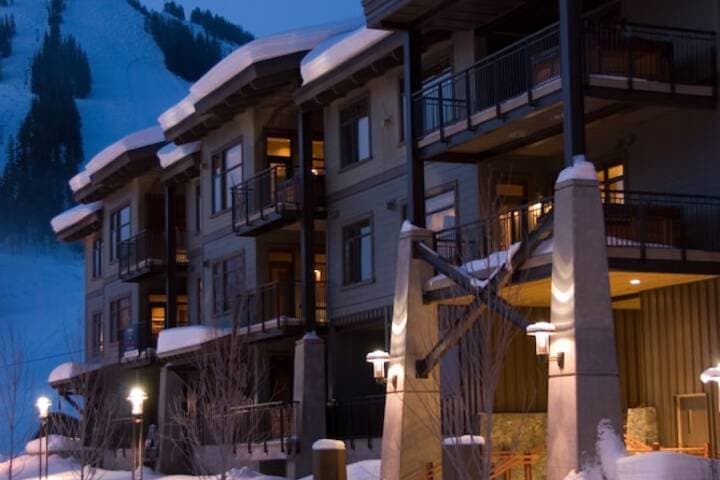 Red Mountain Resort photo 1