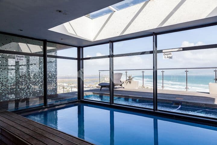 Aquarius Luxury Suites photo 3