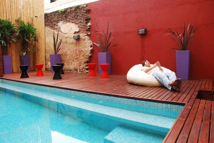 Circus Hotel & Hostel photo 3