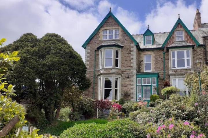 Lanhydrock destination view
