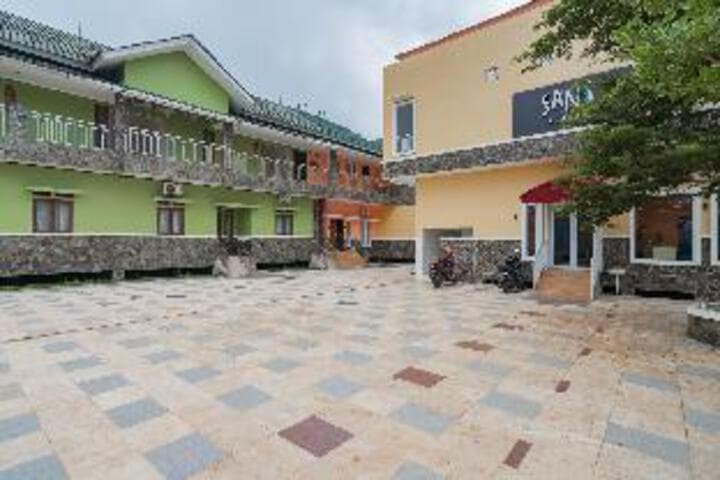 Sans Resort Parung Bogor photo 3