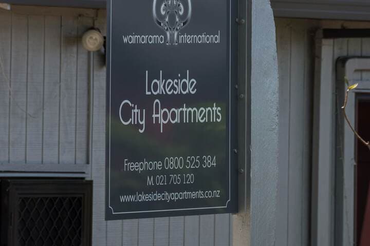 Lakeside City Apartments Penthouse photo 2