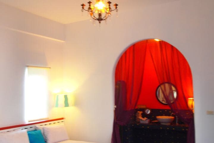 Greek frontier villa photo 5