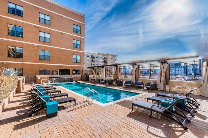 Regal Stays Apartments West Village photo 2