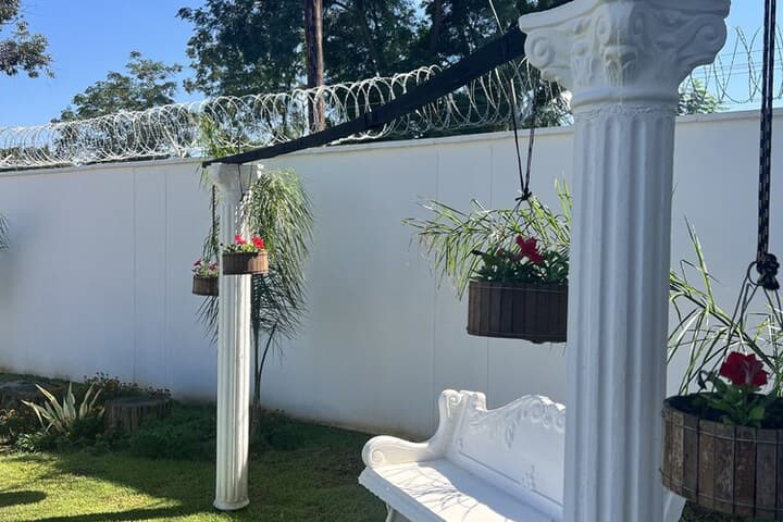 The Residence photo 3