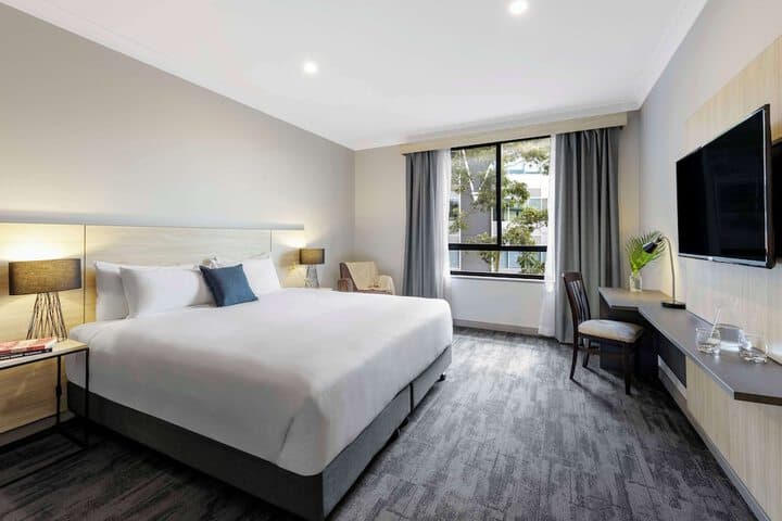 Lindfield West destination view