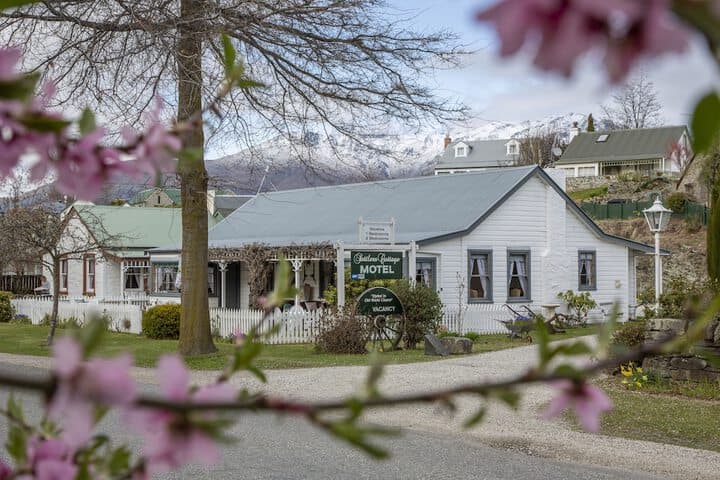 Settlers Cottage Motel photo 5