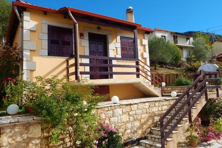 Arhontiko Kordopati Traditional Guesthouse photo 5