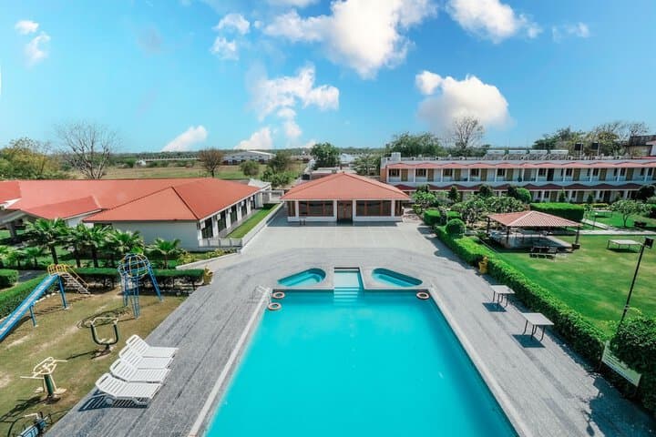 Rupis Resort near Udaipur Airport photo 1