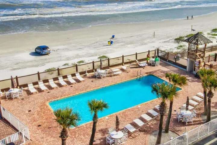 Sea Dip Resort Studios photo 4