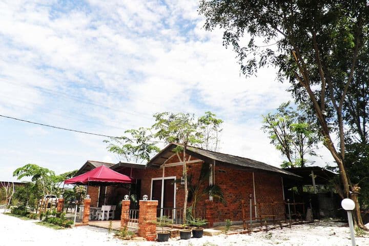 EFM Guest House photo 2