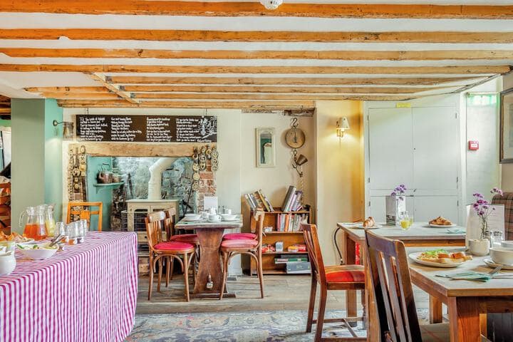 Minnie Tiger Inn photo 4