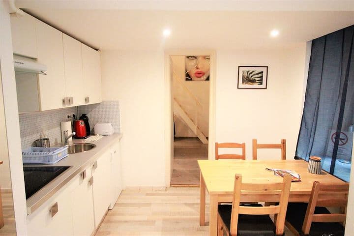 Budapest Easy Flats Opera Apartments photo 2