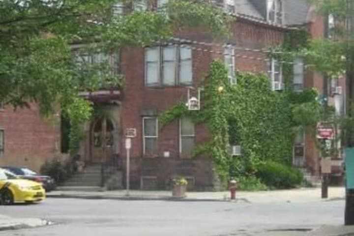 Olde Judge Mansion photo 3